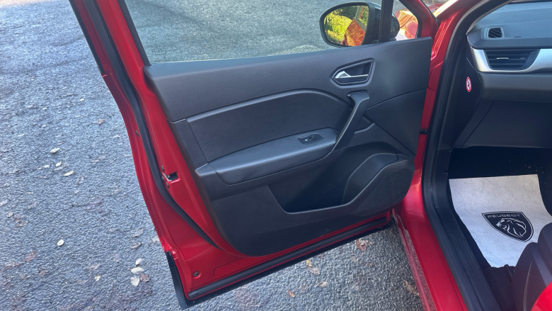 Renault Captur 1.3 Mild hybrid 140 Evolution 5dr Petrol Hatchback